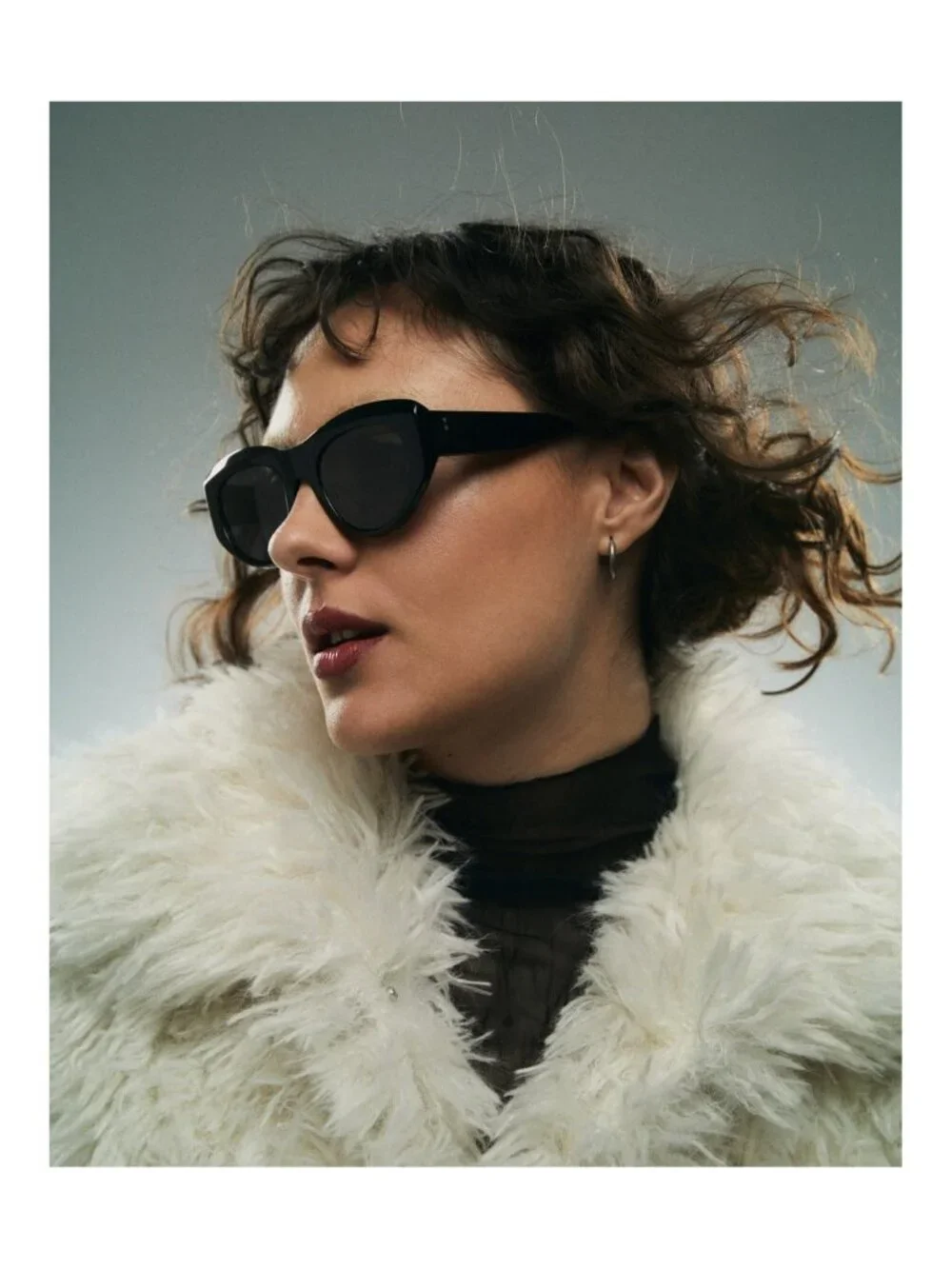 New Raval Eyewear Women's Sunglasses Black Square Grey Lens Acetate Frame HIRE